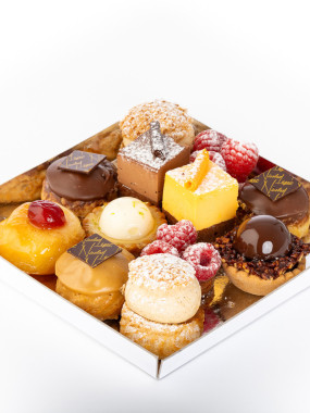 Plateaux de 12 fours sucrés